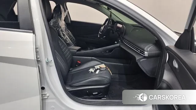 Hyundai The New Avante (CN7) 2025 Белый из Кореи, фото 2