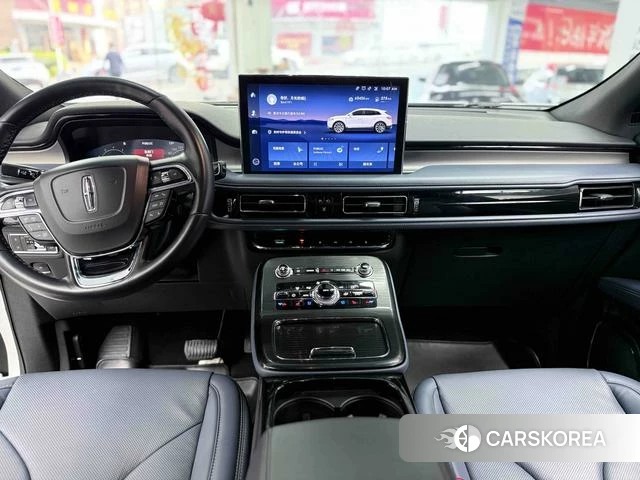 Lincoln Navigator 2022 Белый из Китая, фото 2