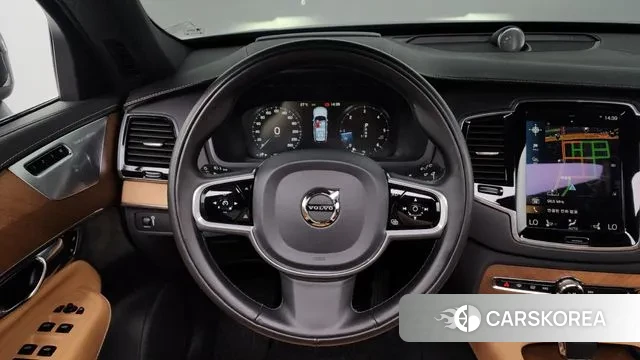 Volvo XC90 second Generation 2020 Черный из Кореи, фото 2