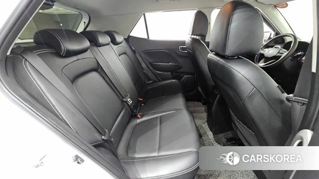 Hyundai Venue 2021 Белый из Кореи, фото 2