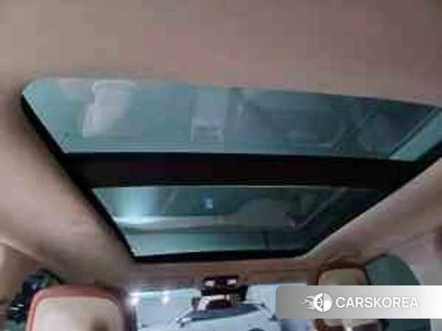 Hyundai Grandeur Hybrid (GN7) 2023 Белый из Кореи, фото 2