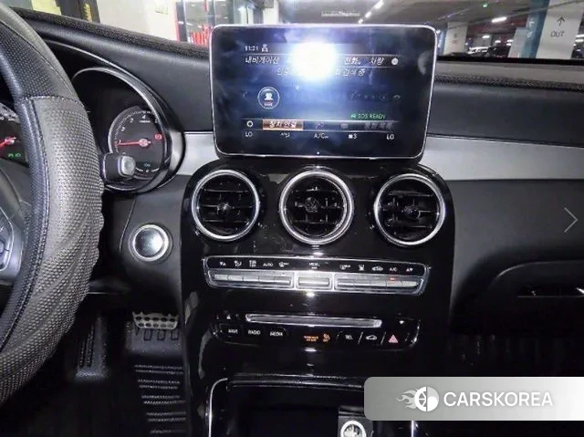 Mercedes-Benz GLC-Class X253 2018 Белый из Кореи, фото 2