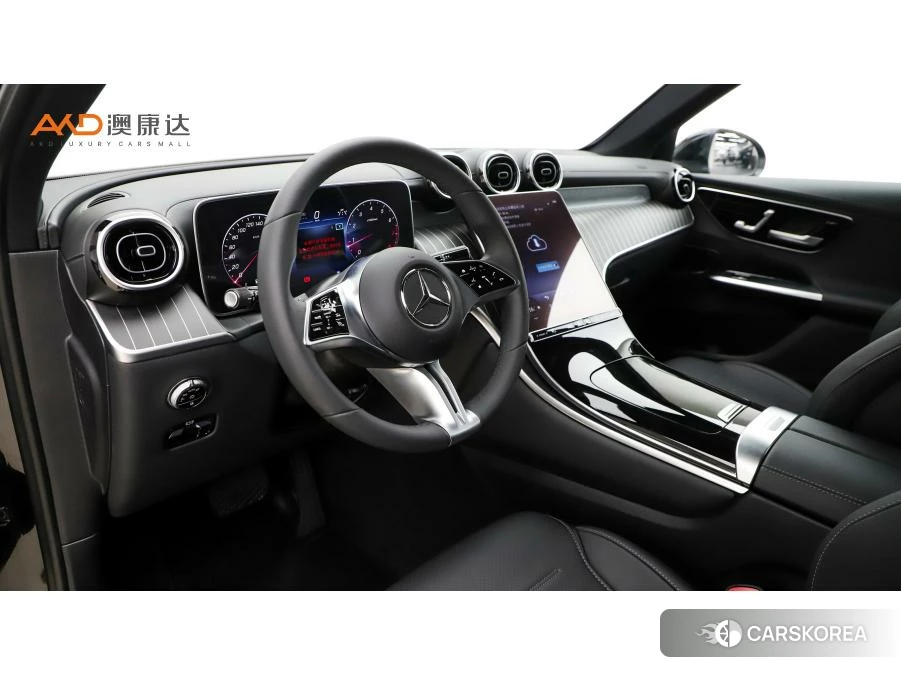 Mercedes-Benz GLC 2023 Черный из Китая, фото 2