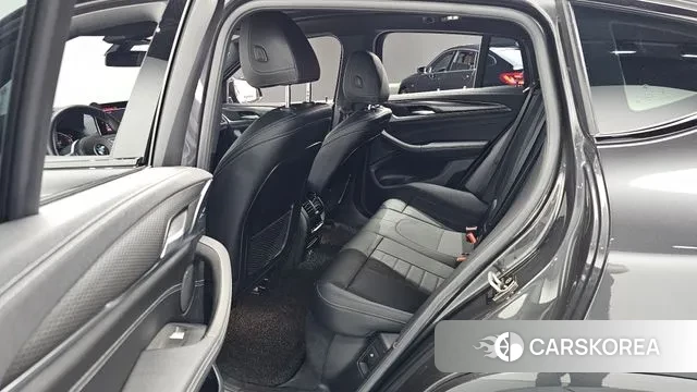 BMW X4 (G02) 2023 Серый из Кореи, фото 2