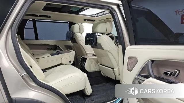 Land Rover Range Rover 5th Generation 2025 Песочный из Кореи, фото 2