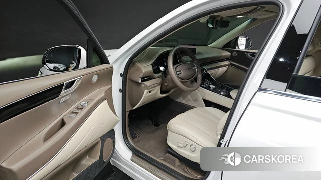 Genesis GV80 2023 Белый из Кореи, фото 2