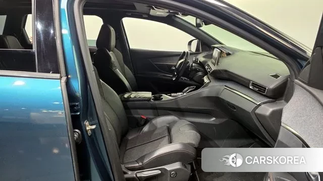 Peugeot 5008 second generation 2018 Синий из Кореи, фото 2