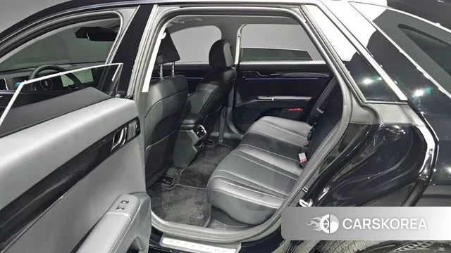 Hyundai Grandeur Hybrid (GN7) 2025 Черный из Кореи, фото 2