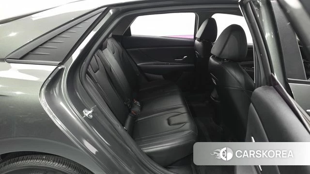 Hyundai Avante Hybrid (CN7) 2021 Серый из Кореи, фото 2