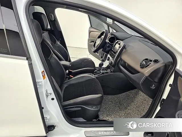 Renault Korea (Samsung) Clio 2019 Белый из Кореи, фото 2