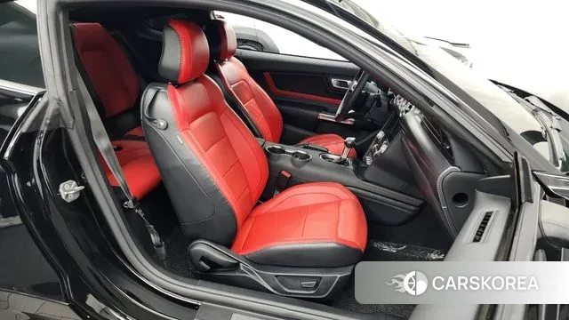 Ford Mustang 2020 Черный из Кореи, фото 2