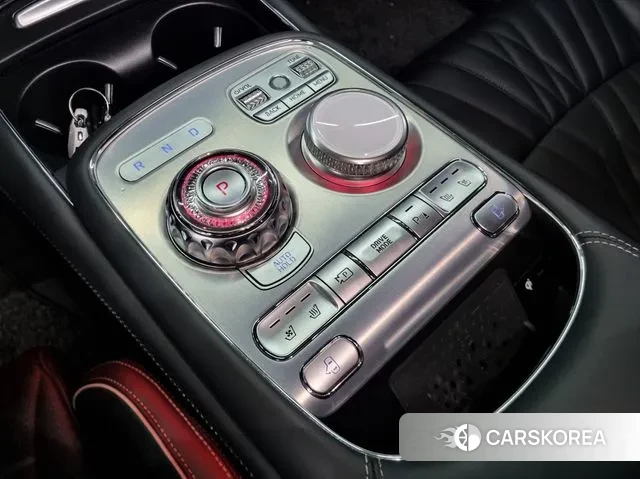 Genesis G90 (RS4) 2022 Черный из Кореи, фото 2