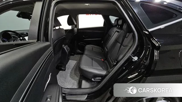 Hyundai Tucson (NX4) 2023 Черный из Кореи, фото 2