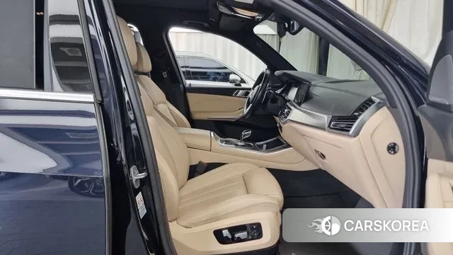 BMW X5 (G05) 2021 Черный из Кореи, фото 2