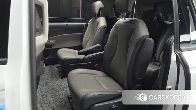 Kia The New Carnival 4th Generation 2024 Белый из Кореи, фото 2