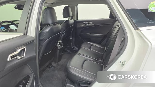 Kia Sportage 5th Generation 2021 Белый из Кореи, фото 2