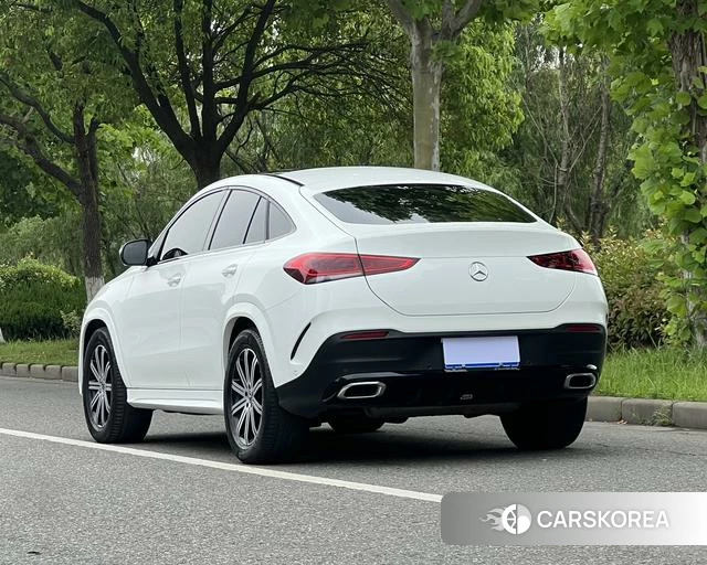 Mercedes-Benz GLE coupe 2021 Белый из Китая, фото 2