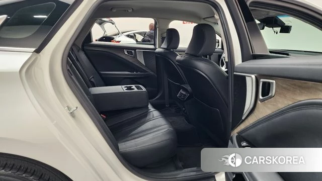 Kia K8 2023 Белый из Кореи, фото 2