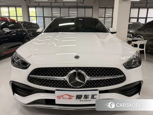 Mercedes-Benz Class C 2023 Белый из Китая, фото 2