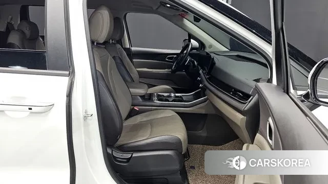 Kia The New Carnival 4th Generation 2024 Белый из Кореи, фото 2