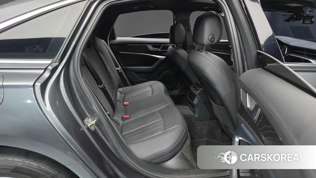 Audi A6 (C8) 2021 Серый из Кореи, фото 2