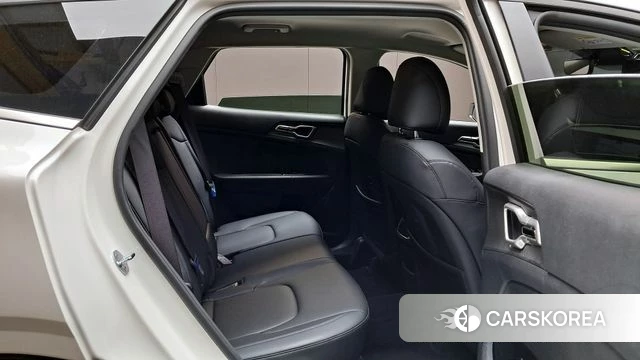 Kia Sportage 5th Generation 2024 Белый из Кореи, фото 2