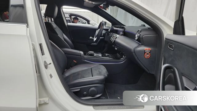 Mercedes-Benz A-Class W177 2020 Белый из Кореи, фото 2