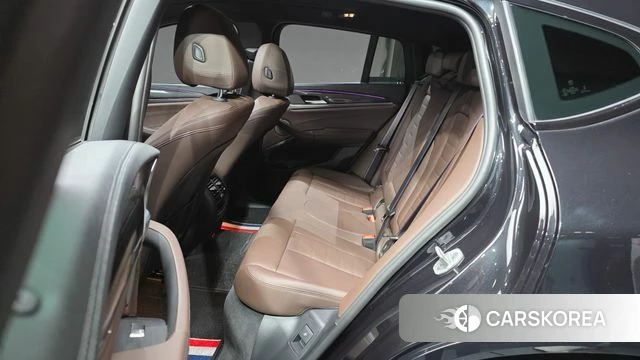 BMW X4 (G02) 2024 Черный из Кореи, фото 2