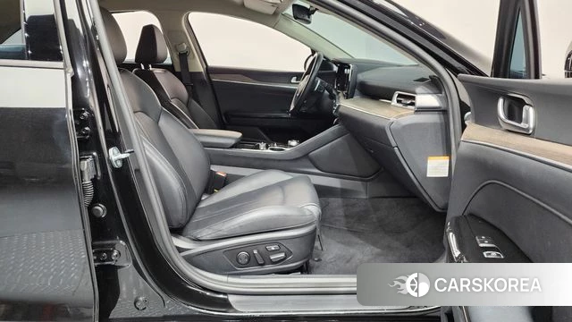 Kia K5 Hybrid 3rd Generation 2023 Черный из Кореи, фото 2