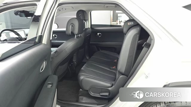 Hyundai Ionic 5 2024 Серебристо-серый из Кореи, фото 2