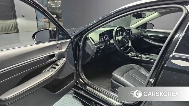 Hyundai Sonata (DN8) 2022 Черный из Кореи, фото 2