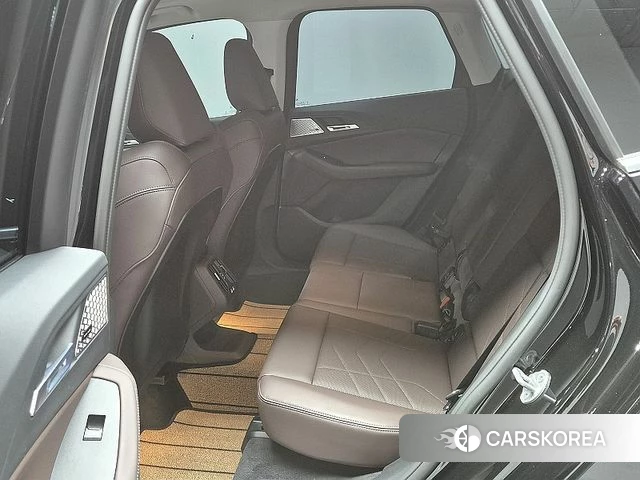BMW 2 Series Active Tourer (U06) 2025 Черный из Кореи, фото 2
