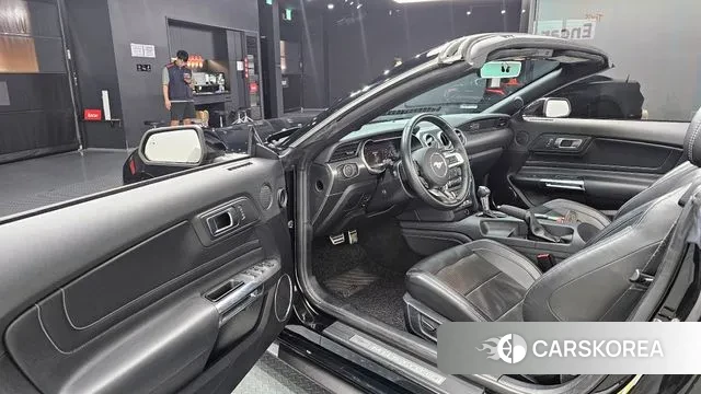 Ford Mustang 2020 Черный из Кореи, фото 2