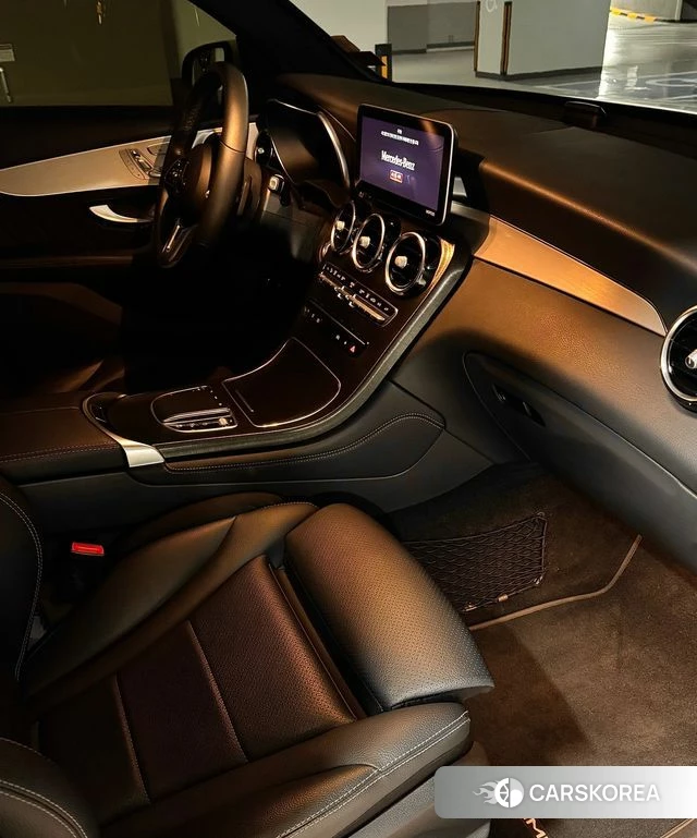 Mercedes-Benz GLC-Class X253 2020 Белый из Кореи, фото 2