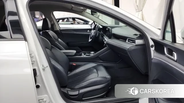 Kia K5 3rd generation 2022 Белый из Кореи, фото 2