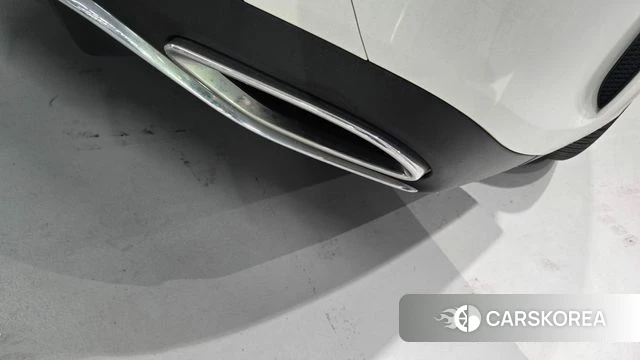 Mercedes-Benz E-Class W213 2022 Белый из Кореи, фото 2