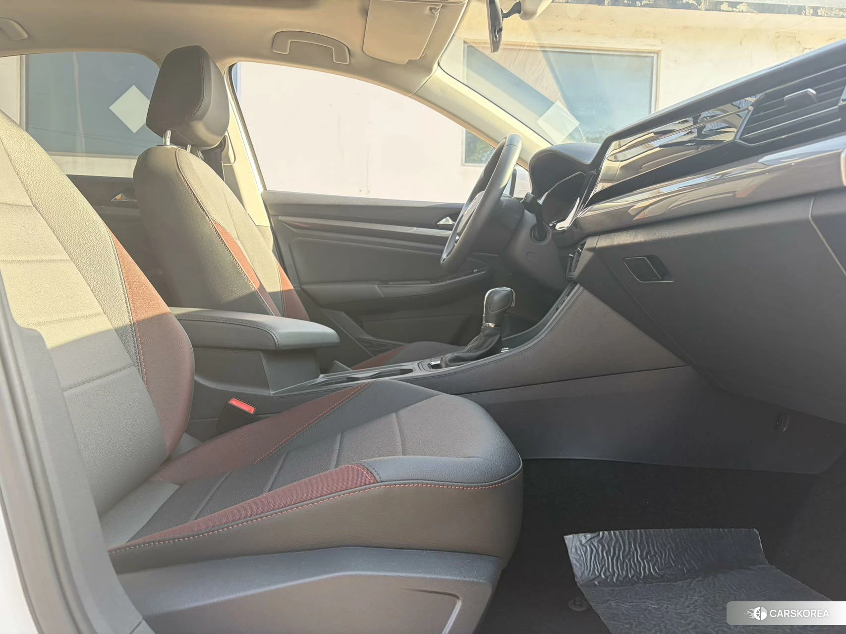 Volkswagen Bora 2020 Белый из Китая, фото 2