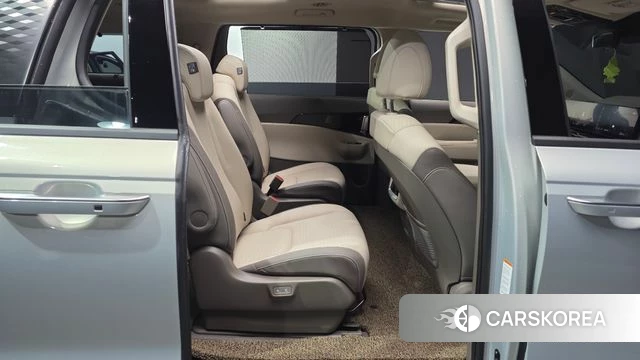 Kia The New Carnival 4th Generation 2025 Серебряный из Кореи, фото 2