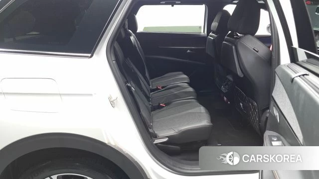 Peugeot 5008 second generation 2019 Белый из Кореи, фото 2
