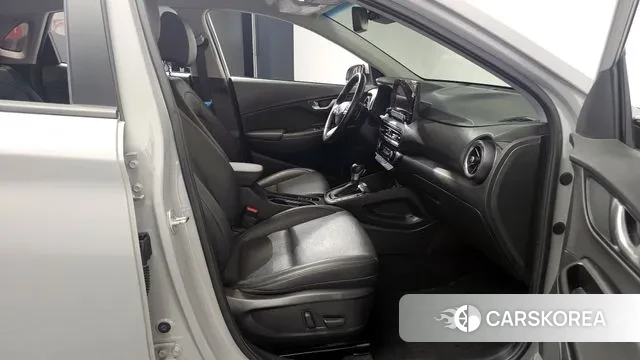 Hyundai The New Kona 2021 Серебристо-серый из Кореи, фото 2