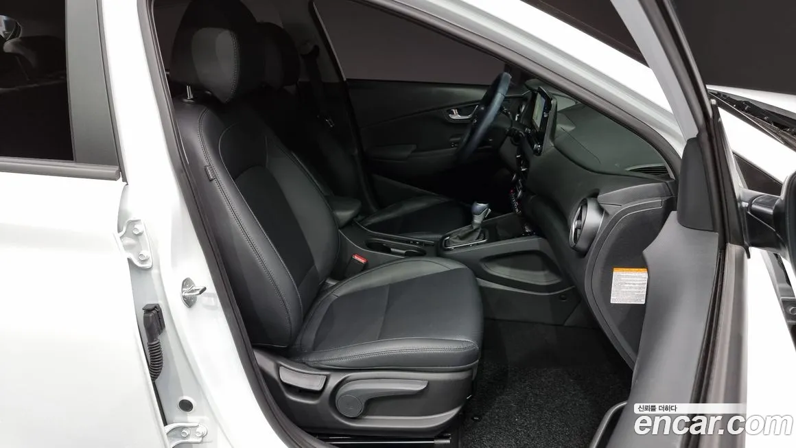 Hyundai The New Kona Hybrid 2023 Белый из Кореи, фото 2