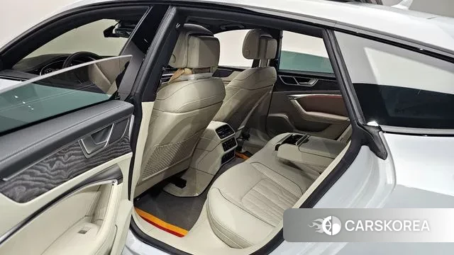 Audi A7 (4K) 2025 Белый из Кореи, фото 2