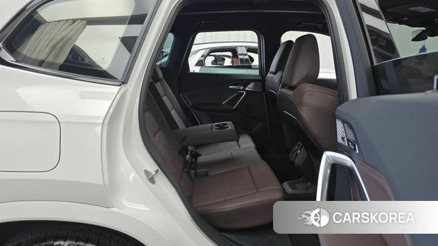 BMW X1 (U11) 2023 Белый из Кореи, фото 2