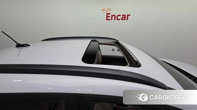 Hyundai Kona 2018 Белый из Кореи, фото 2