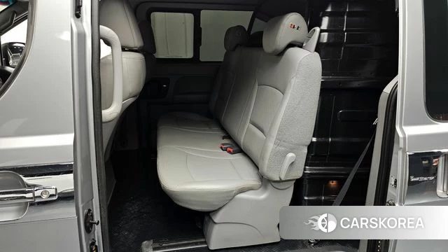 Hyundai The New Grand Starex 2018 Серебряный из Кореи, фото 2