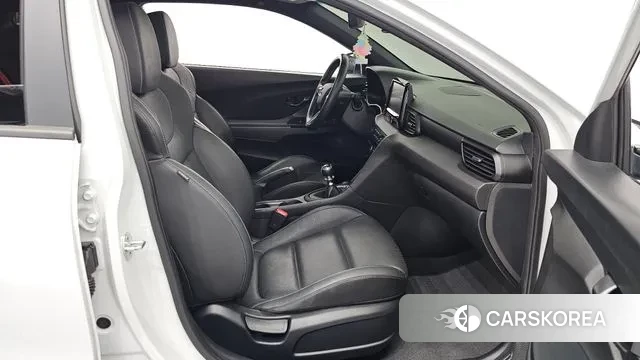 Hyundai Veloster (JS) 2019 Белый из Кореи, фото 2