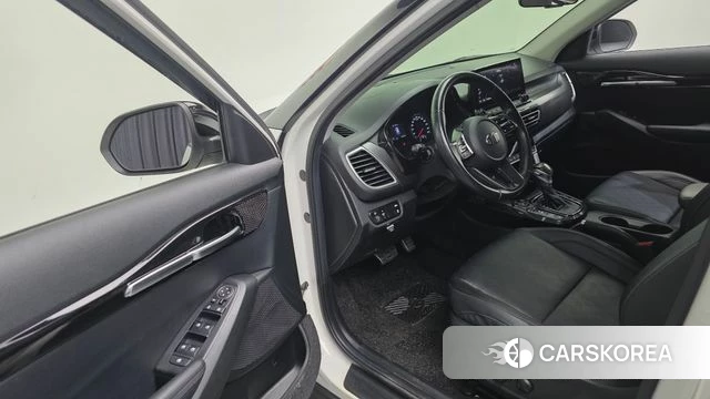 Kia Seltos 2020 Белый из Кореи, фото 2