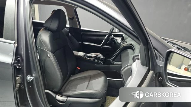 Hyundai Tucson (NX4) 2023 Серый из Кореи, фото 2