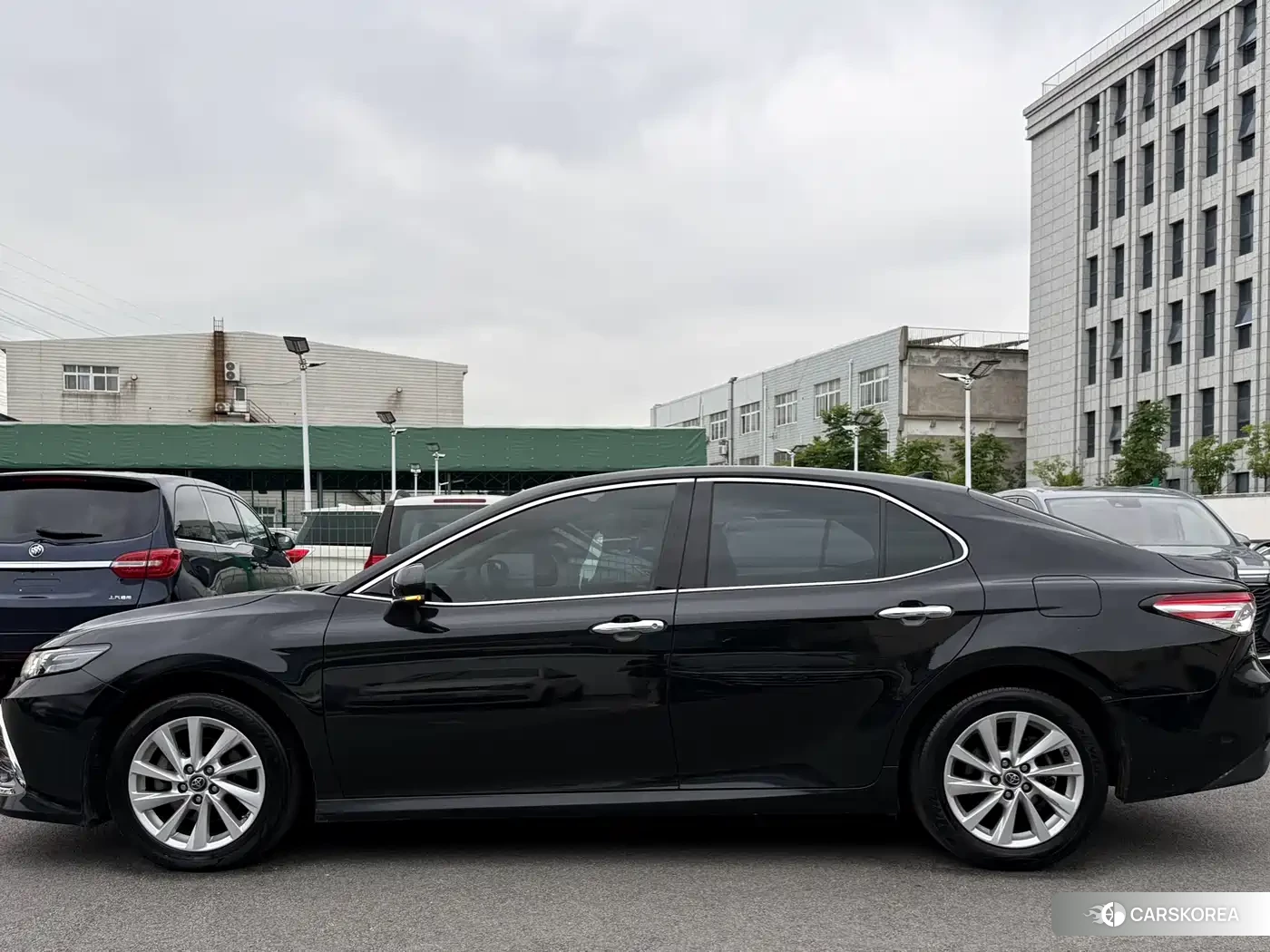 Toyota Camry 2022 Черный из Китая, фото 2