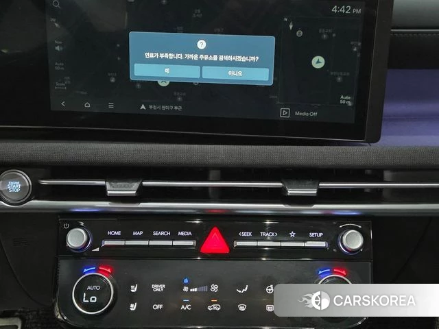 Hyundai The New Tucson Hybrid (NX4) 2024 Белый из Кореи, фото 2